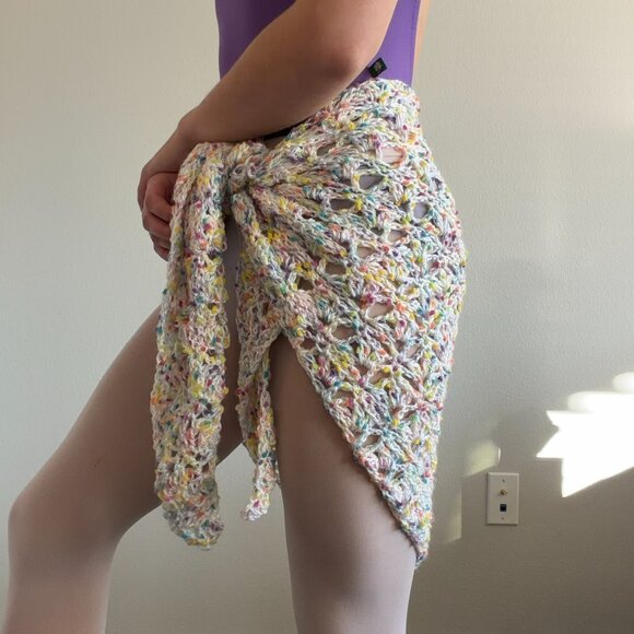 Ballet Crochet Warmup Wrap - Picture 7 of 12